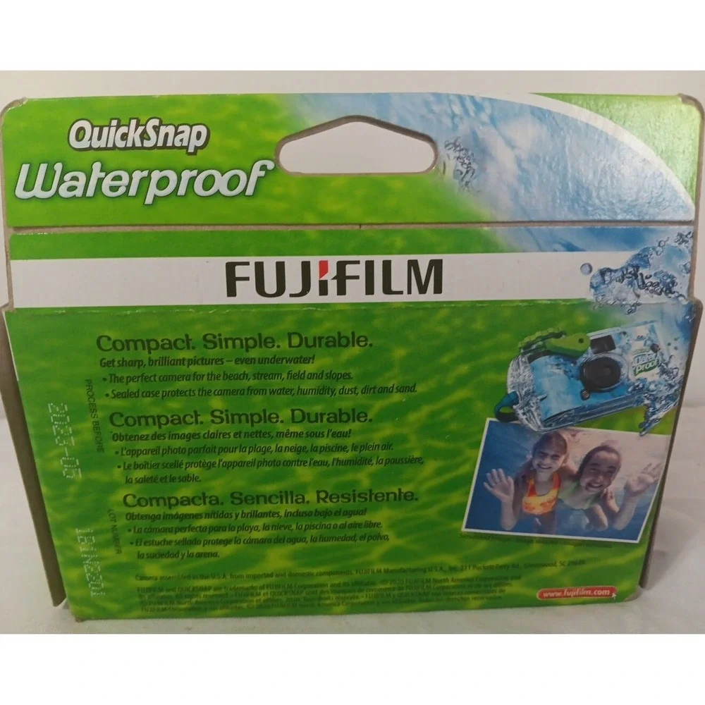 FujiFilm Quick‎ Snap Camera Waterproof One Time Use 27 Exposure 800 Film READ
